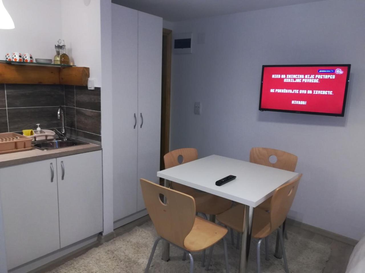 Vila Jelena Crni Vrh ภายนอก รูปภาพ