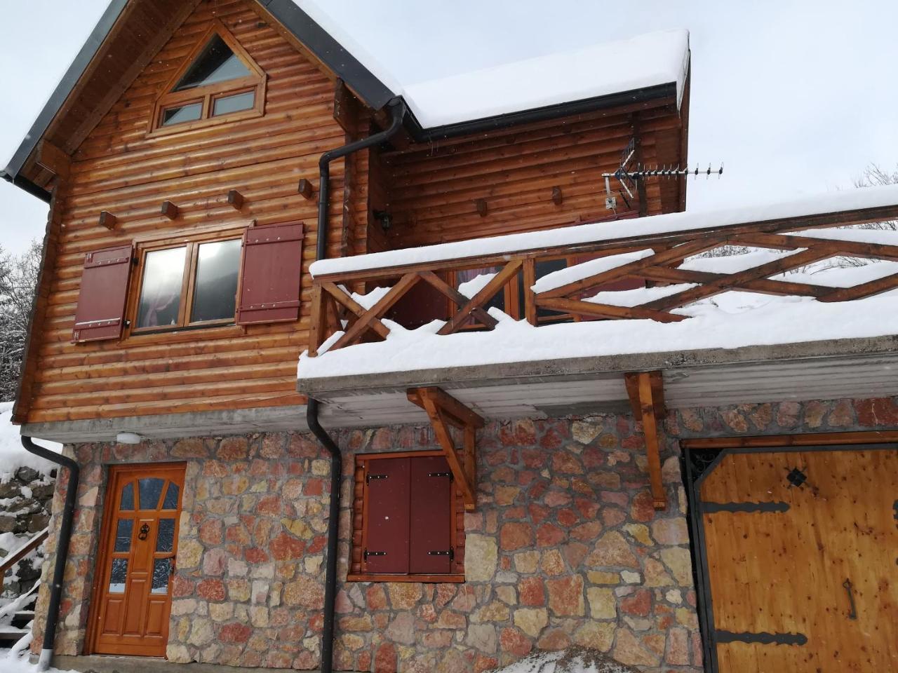 Vila Jelena Crni Vrh ภายนอก รูปภาพ