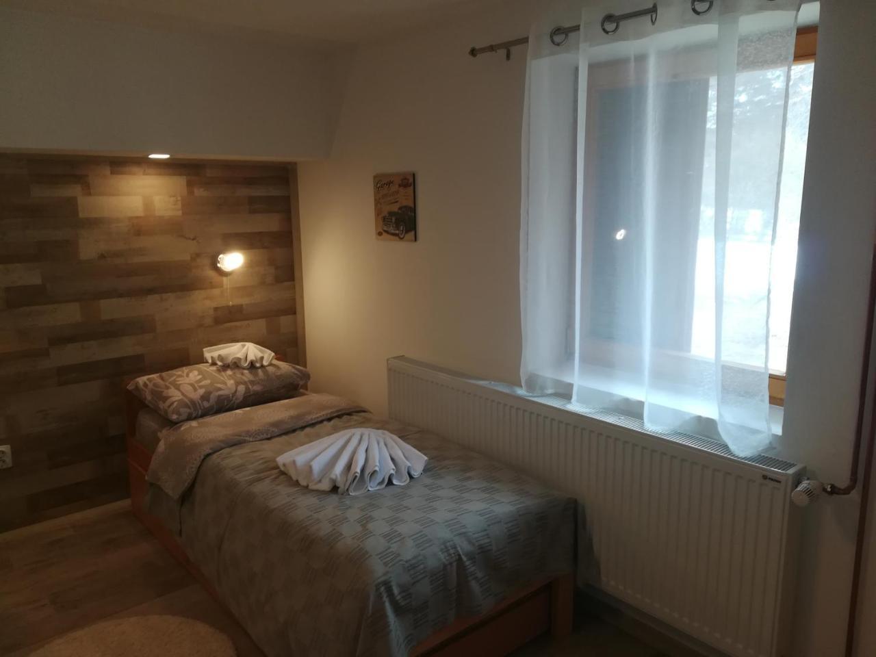 Vila Jelena Crni Vrh ภายนอก รูปภาพ